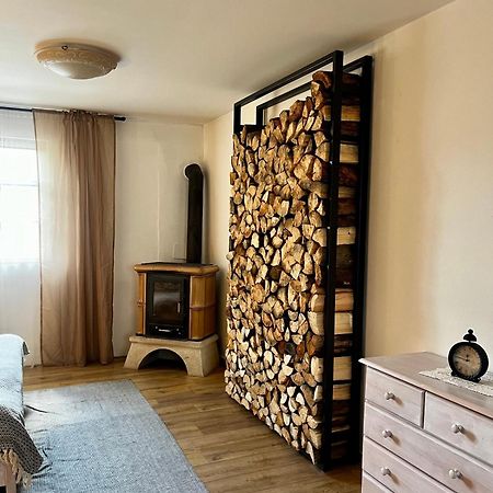 Mohelensky Dvur Apartment Mohelno Bagian luar foto