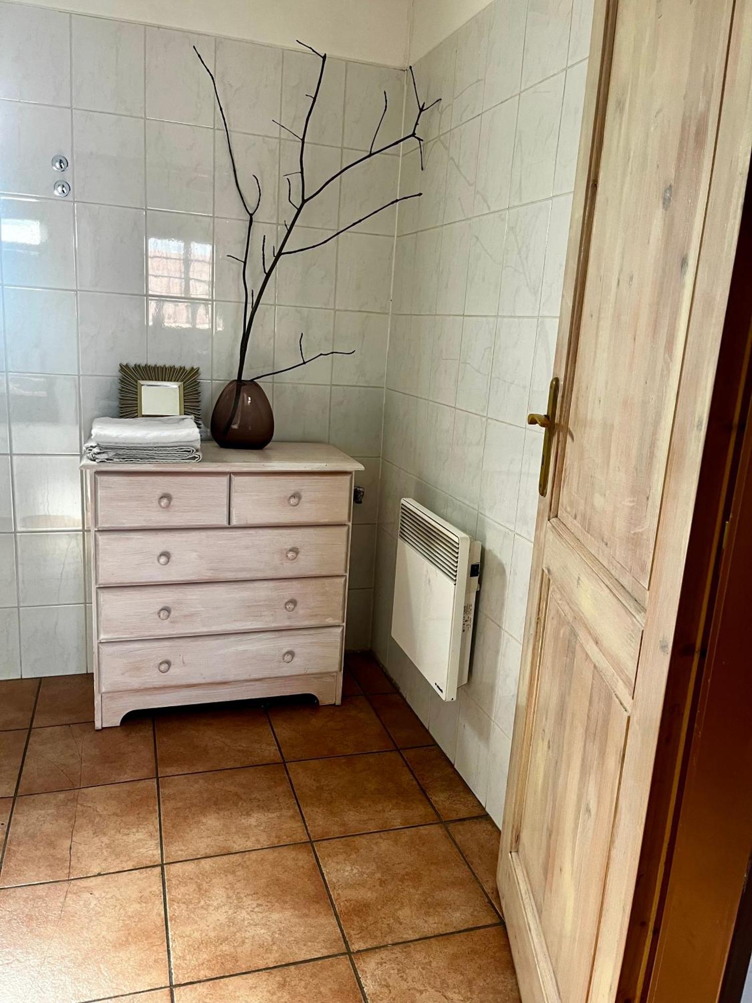 Mohelensky Dvur Apartment Mohelno Bagian luar foto